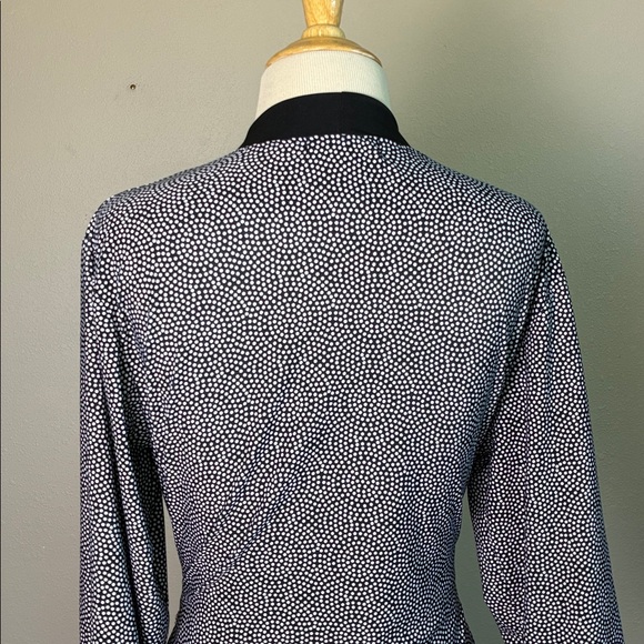 RENE ROFE Sleepwear Medium Black White Geometric Print Lightweight Robe‎ Knee - Picture 7 of 9